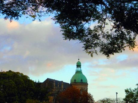Spätsommerabend in Hannover (2) - Wolfgang Bergter - auf Array - Array - Spätsommerabend in Hannover (2) - Wolfgang Bergter - auf Array - Array -