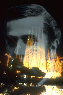 Gaudi - havadi - auf - Array - Gaudi - havadi - auf - Array -