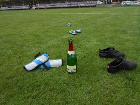 Lang ersehnter Heimsieg - Udo Pütsch - auf - Array - Lang ersehnter Heimsieg - Udo Pütsch - auf - Array -