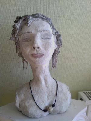 Divas Betonbüsten - Ulrike Herz - Array auf - Array - Divas Betonbüsten - Ulrike Herz - Array auf - Array -