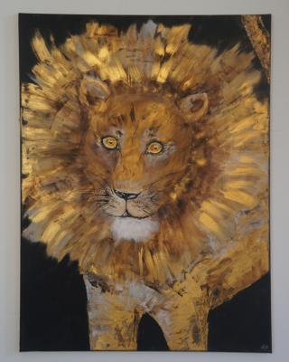 Leuchtend goldener Löwe - Desiree Bernhard - auf - Array - Leuchtend goldener Löwe - Desiree Bernhard - auf - Array -